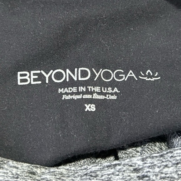 Beyond Yoga Space-Dyed High-Waisted Leggings Charcoal XS - Picture 8 of 9